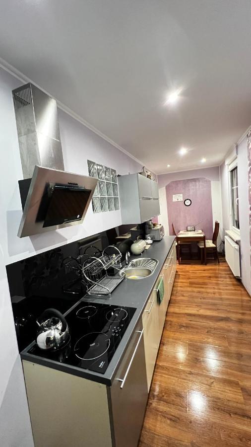 U Kasi Apartment